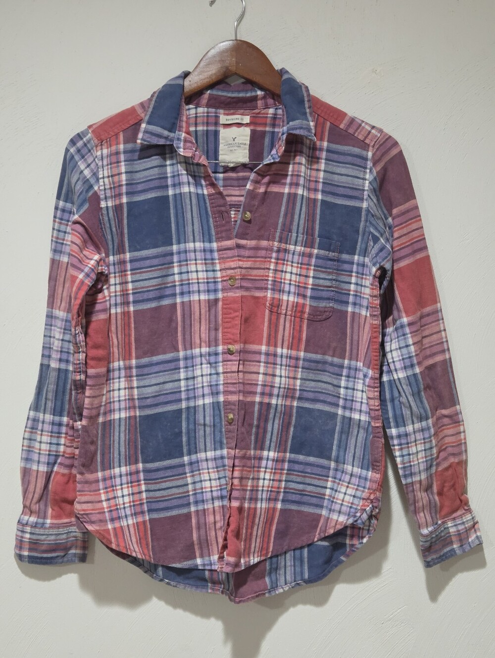 American Eagle Outfitters Boyfriend Fit Button Up Flannel Shirt Size Small